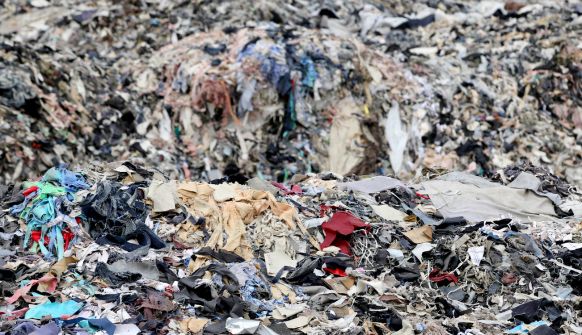 Los residuos textiles se incorporan a la ley REP