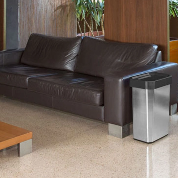 Contenedor con tapa vaivén 26 litros metalizado