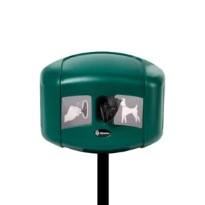 Dispensador de bolsas para fecas de perro verde en poste